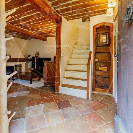 Maison Les Borrels 2 בית נופש הייר